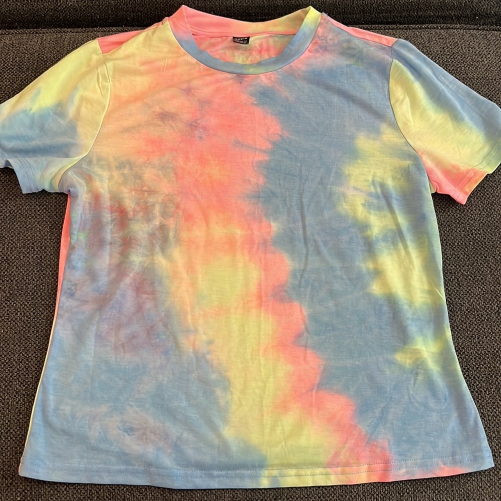 Shirts - Picture 5 of 7